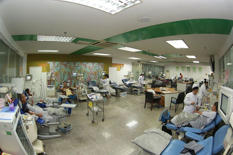 机采血小板血液成分回输会传染疾病吗?