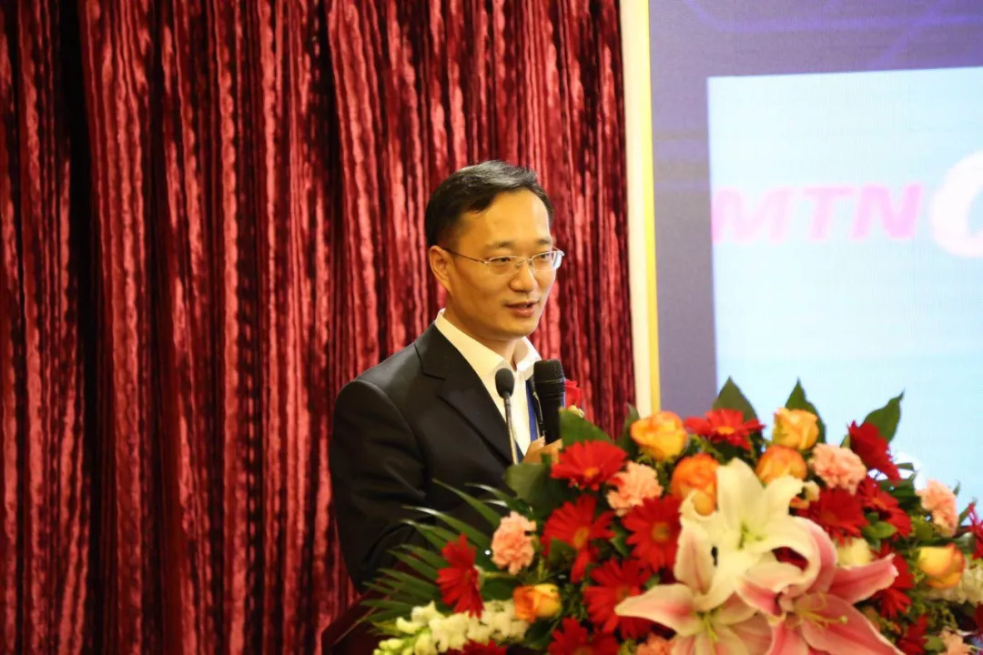 三只羊网络科技有限公司董事长 957b1565cf2d4a368971ef1dc4ff6666.jpg