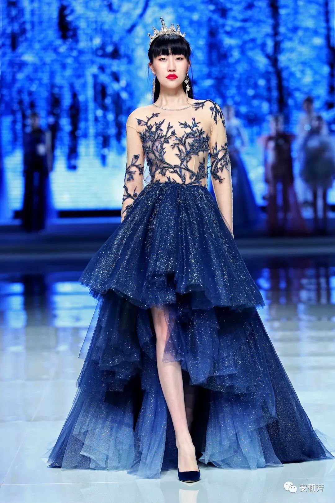 30分钟内经历24个节气,安莉芳这场大秀到底有多少宝藏