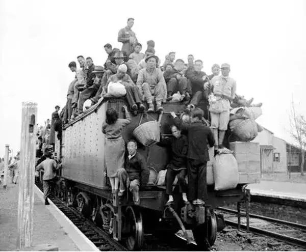 跟票贩子相爱相杀这么久，你知道他们为啥叫黄牛吗？