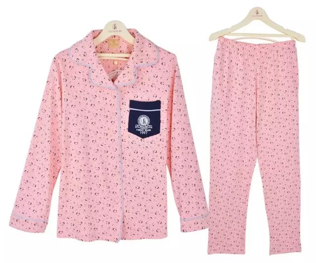 好点的家居服 a2c6eeaf09ad467e8167a50ad15ea927.jpeg