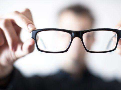 怎么看小孩是否近视 a732ef0ef9dd496f9d0b40f648fc9e3f.jpeg