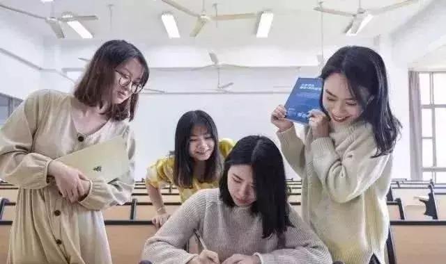 教育部忍无可忍:这几类教师将要被解聘!快看看你身边有吗? 快播电影网