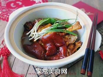 可以用什么炖肘子 c123b4e37b9042cf9b541e97eb8e6432.jpeg