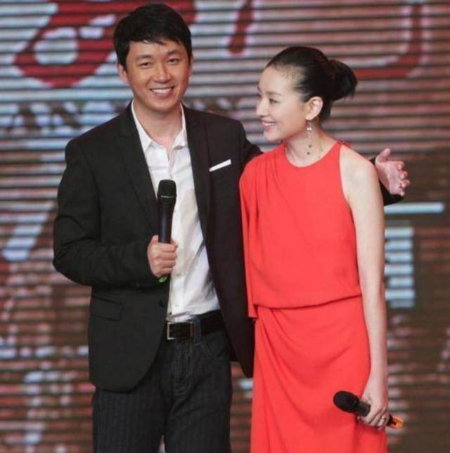 潘粤明新恋情曝光?新女友颜值不输董洁,网友:董洁都要妒忌了 xf187兴发娱乐官网