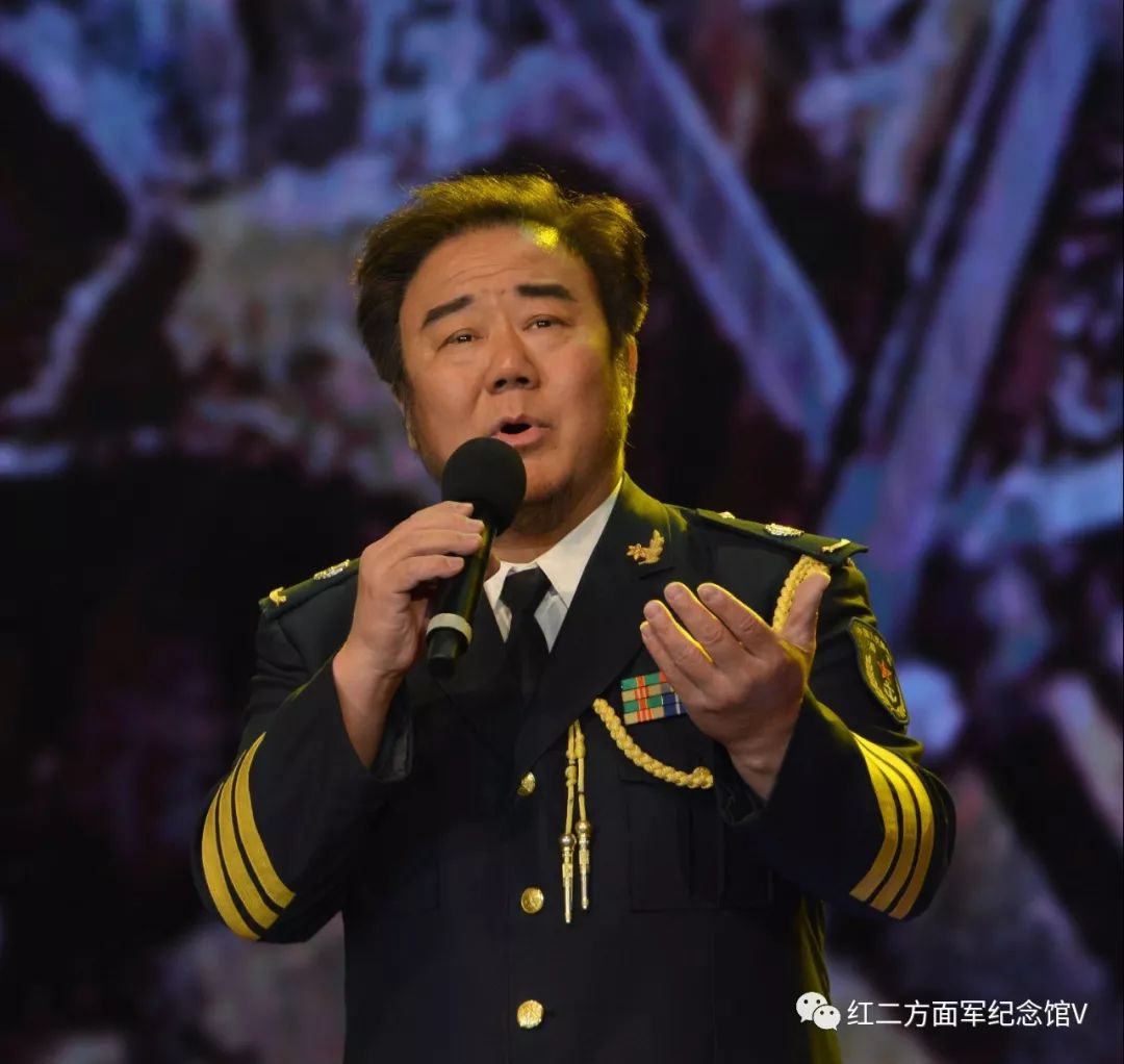 著名男中音歌唱家,国家一级演员,中国音协理事,全军为兵服务先进个人