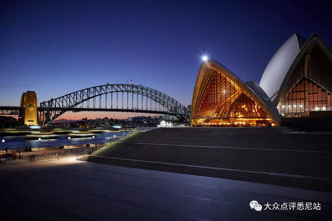 2 *图片来自bennelong官网 藏在在悉尼歌剧院内的 贝壳餐厅bennelong