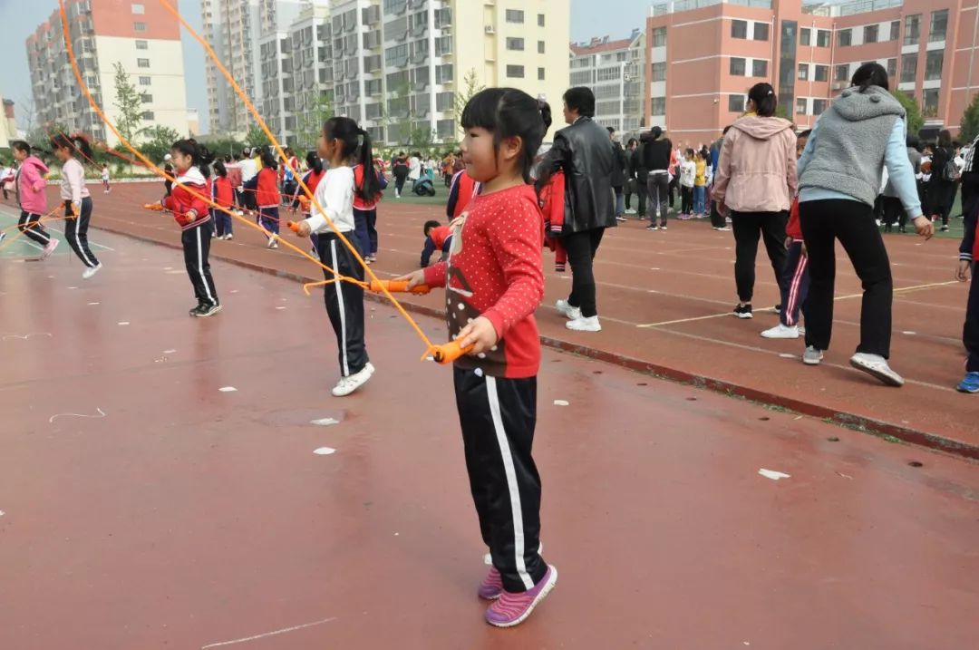 【临沭实小-运动会专题】跳绳,拔河,踢毽子,夹球跳