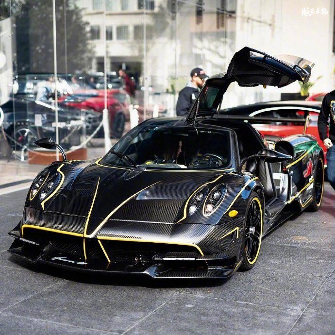 超跑大玩具,帕加尼pagani huayra bc