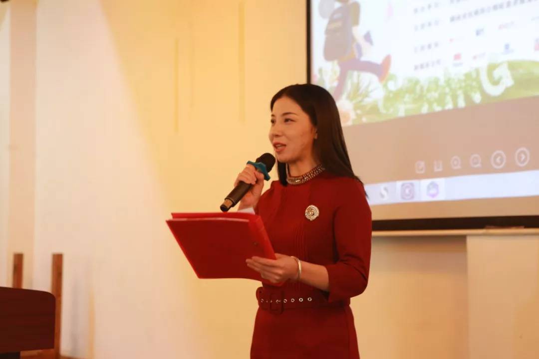 幸福导师花絮 爱是集聚能量的雪球