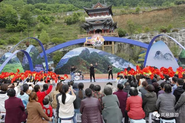 杨卅多少人口_城口多少人口(3)