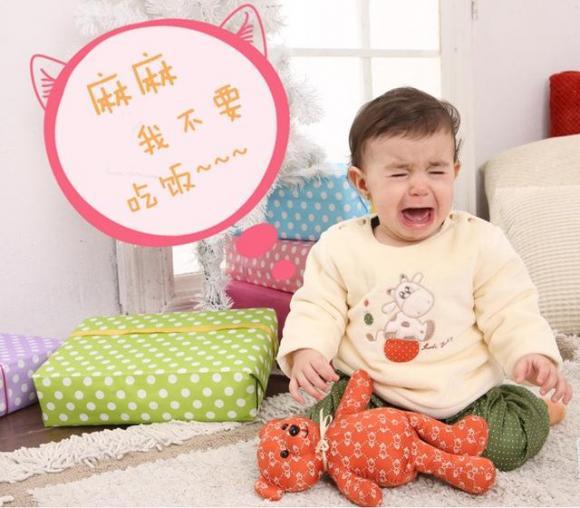                     七个症状说明宝宝积食了，三个方法改善预防，一按二喝三补。