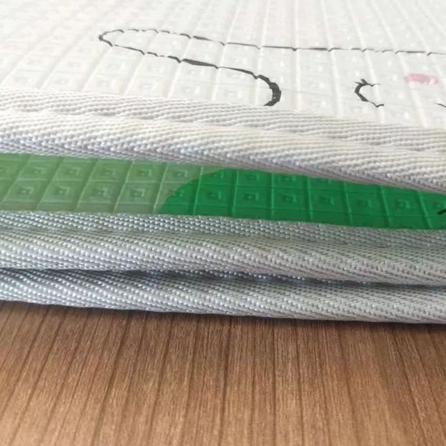                     野餐爬行都能用的神奇垫子，竟然还能用来早教