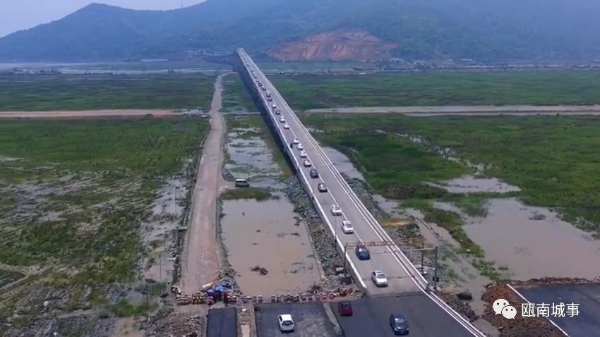 视频直击龙港新城世纪大道舥艚大桥实现试通车