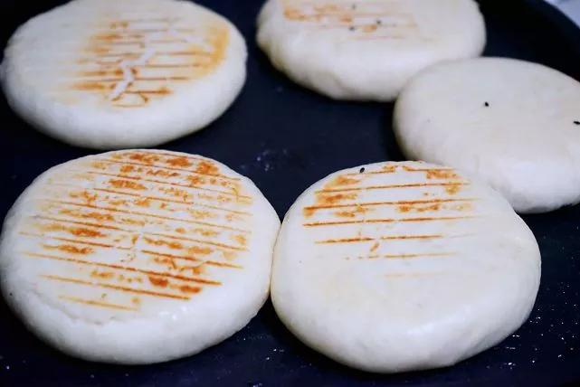 怎么做山药面食好吃 cc9a7b8ea6fd40caabefe89d6e18980f.jpeg