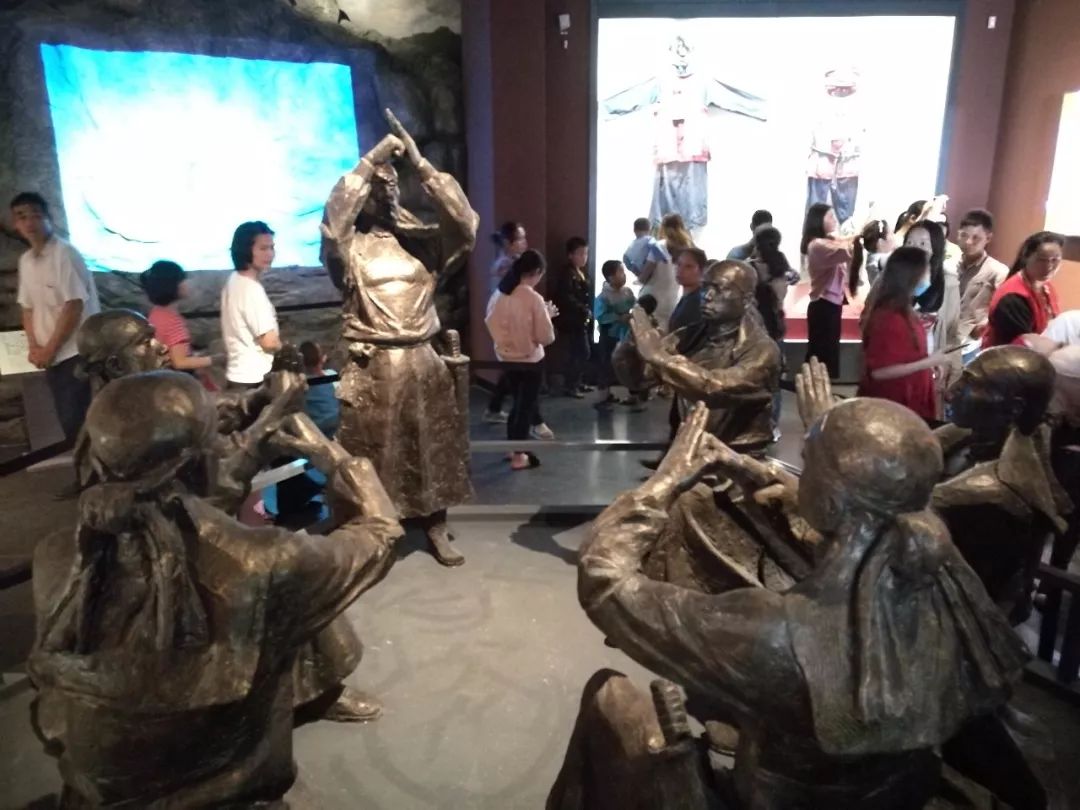 在广西桂平市金田起义景区，参观金田起义博物馆，观后深有感触