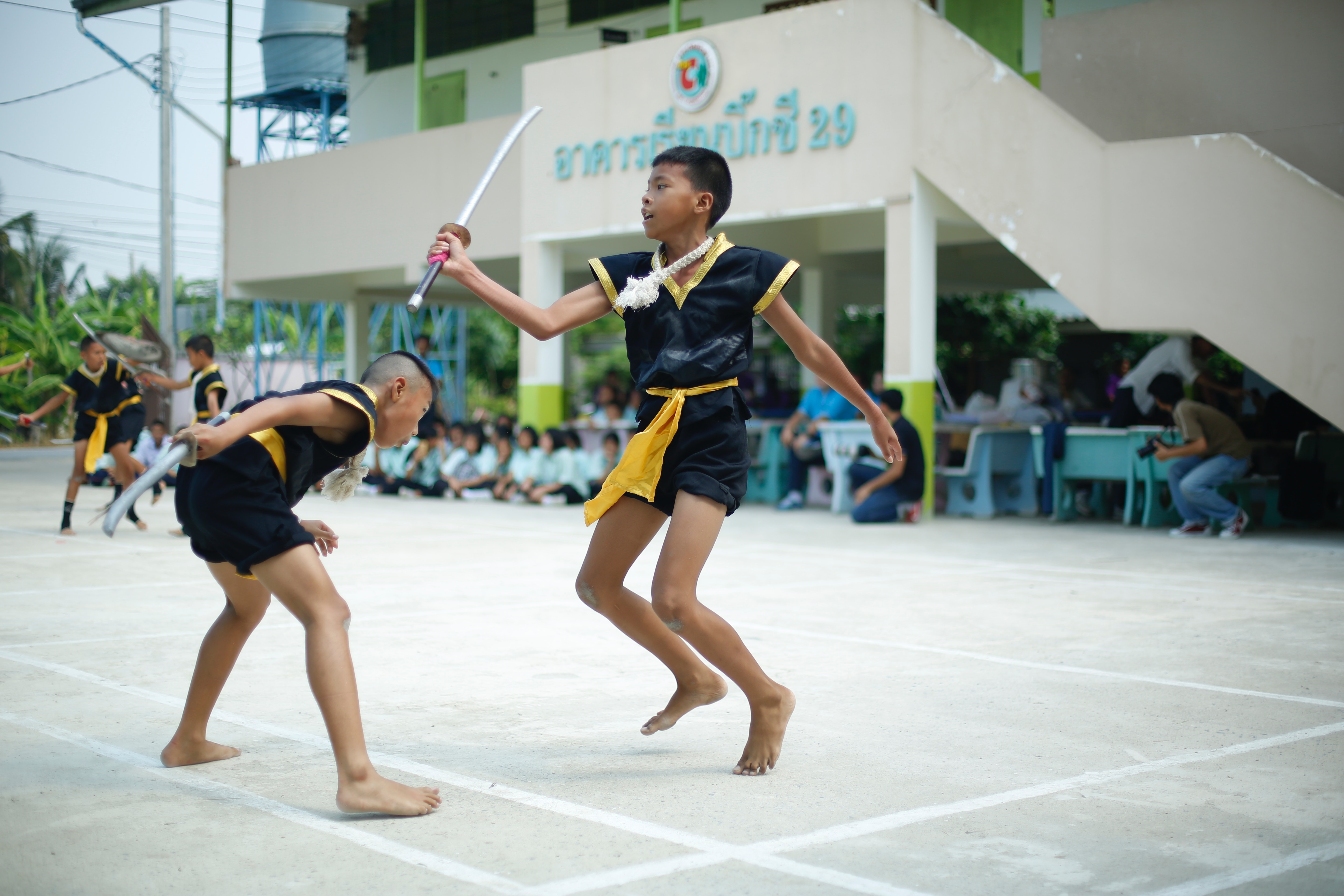 原创
            孩子上小学了，在学校安全吗？你知道孩子“安全”上的事情吗
                
   