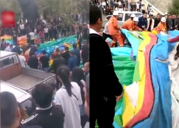 保定有龙卷风吹翻充气城堡 酿2儿童死7伤