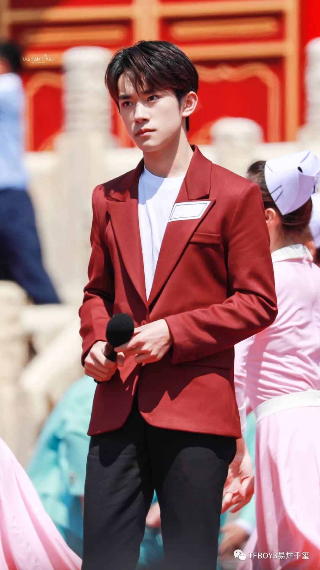 央视五一晚会未播片段,易烊千玺版《咱们工人