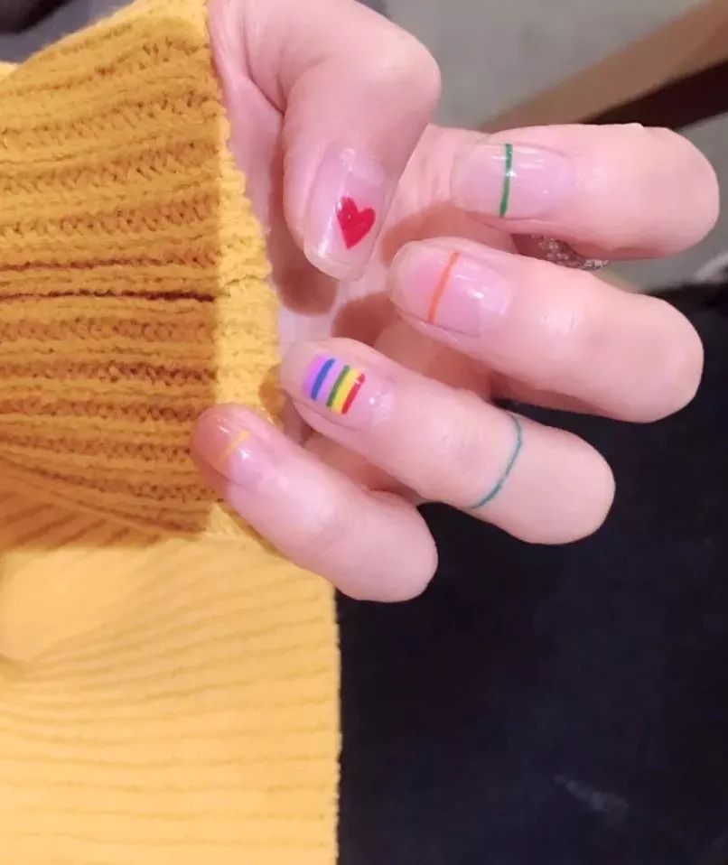 “泫雅美甲”又出新款?!这些美甲既显高级又显白! og视讯游戏