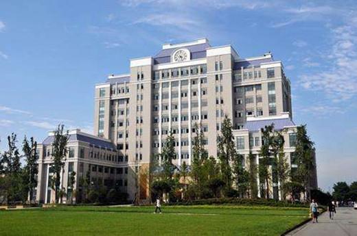 
这4所二本大学实力不俗，高考好压线，适合“低分”学霸


