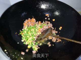 17492da08d6240e2b9922739e093dc41.jpeg