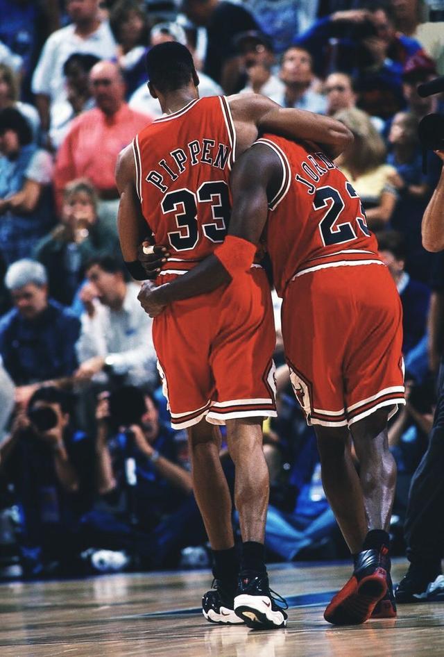 为什么会有洞,看着我好难受