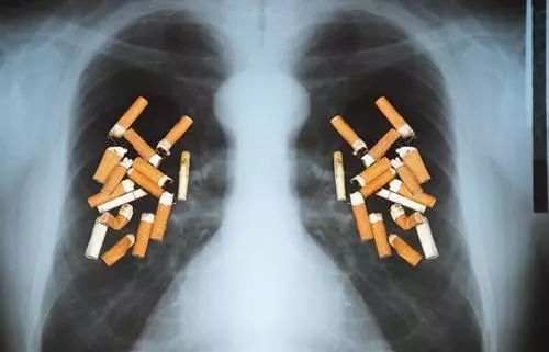 先如果憋气的过程中肺部感觉隐隐作痛,则预示着肺部健康出现了一定的