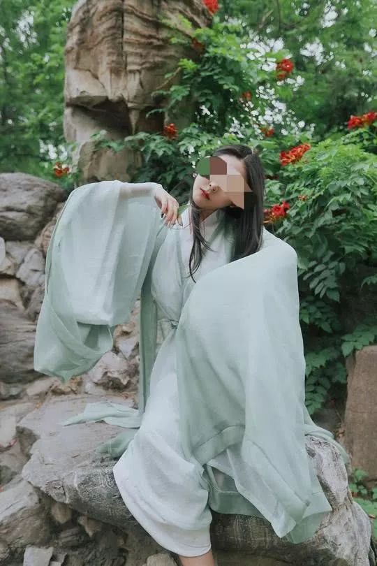 
中国富豪花4300万送女儿进斯坦福，被扒了个精光？最新进展…


