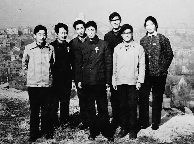 
从抡大锤的工人到美国微生物科学院院士，这位海大人是怎么做到的？


