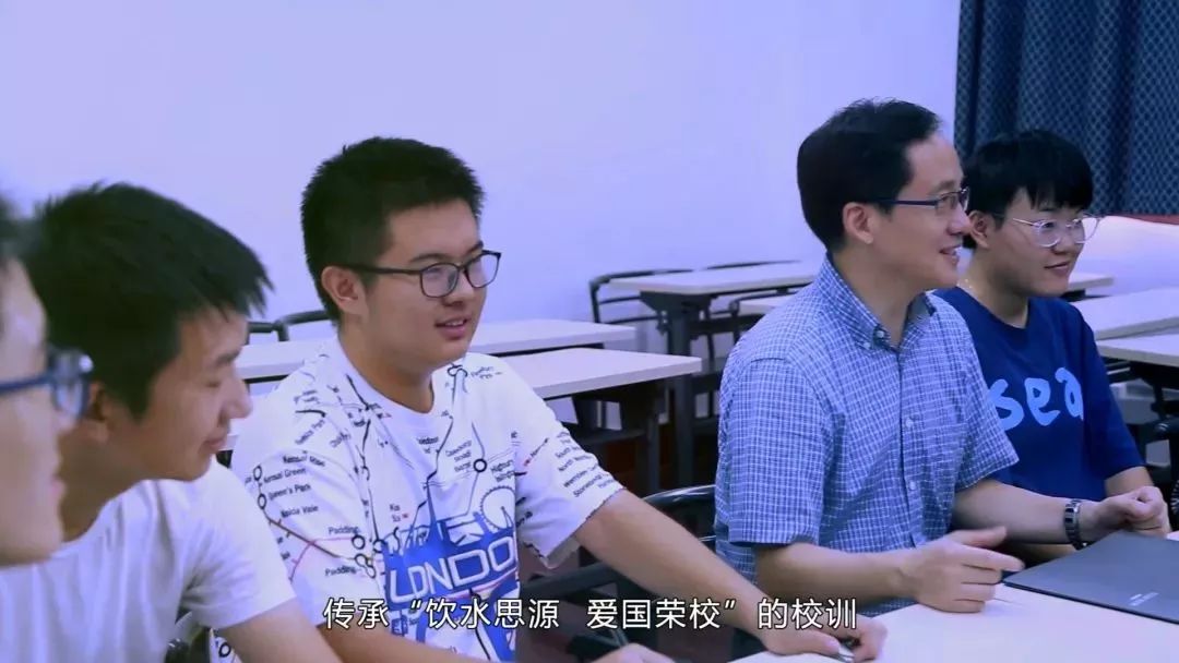 
【探索】8分钟让你爱上TA！上海交大2019版宣传片公布啦！


