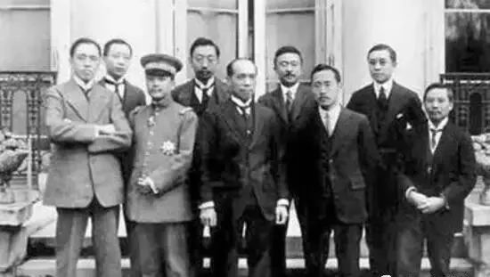 老照片里,再读1919年五四运动 龙8国际游戏网址