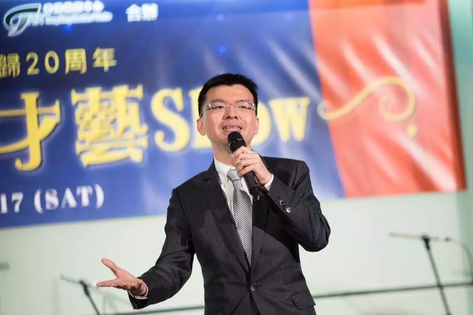 
原创
最牛理科男教师：不好好教书，学生却纷纷上名校



