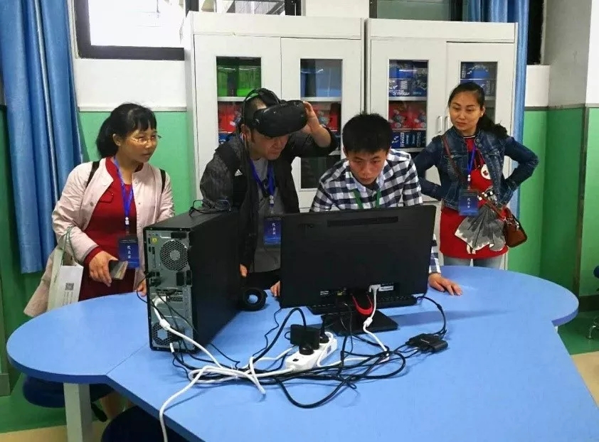
自贡衡川｜2019年新教师职前跟岗成长日记！


