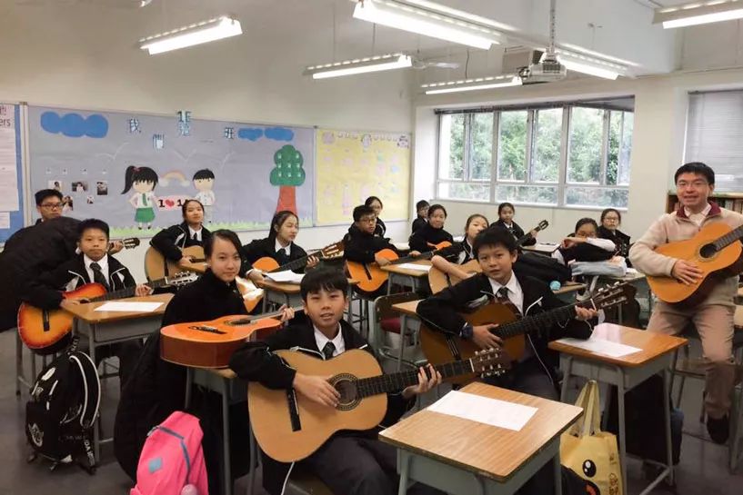 
原创
最牛理科男教师：不好好教书，学生却纷纷上名校


