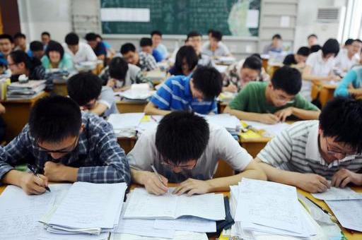 湖南新高考政策解读(五)——选科就是选未来,专家教你来选科
湖南新高考政策解读(五)——选科就是选未来,专家教你来选科
