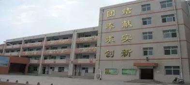 小学生书包到底有多重？来看看邯郸这几所学校小学生书包具体调查数字 
                
             