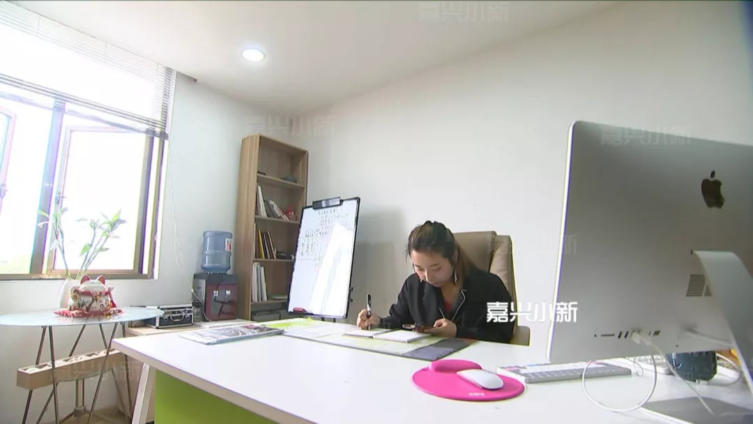 
嘉兴女大学生新丰乡下养鸡：开公司做到龙头企业



