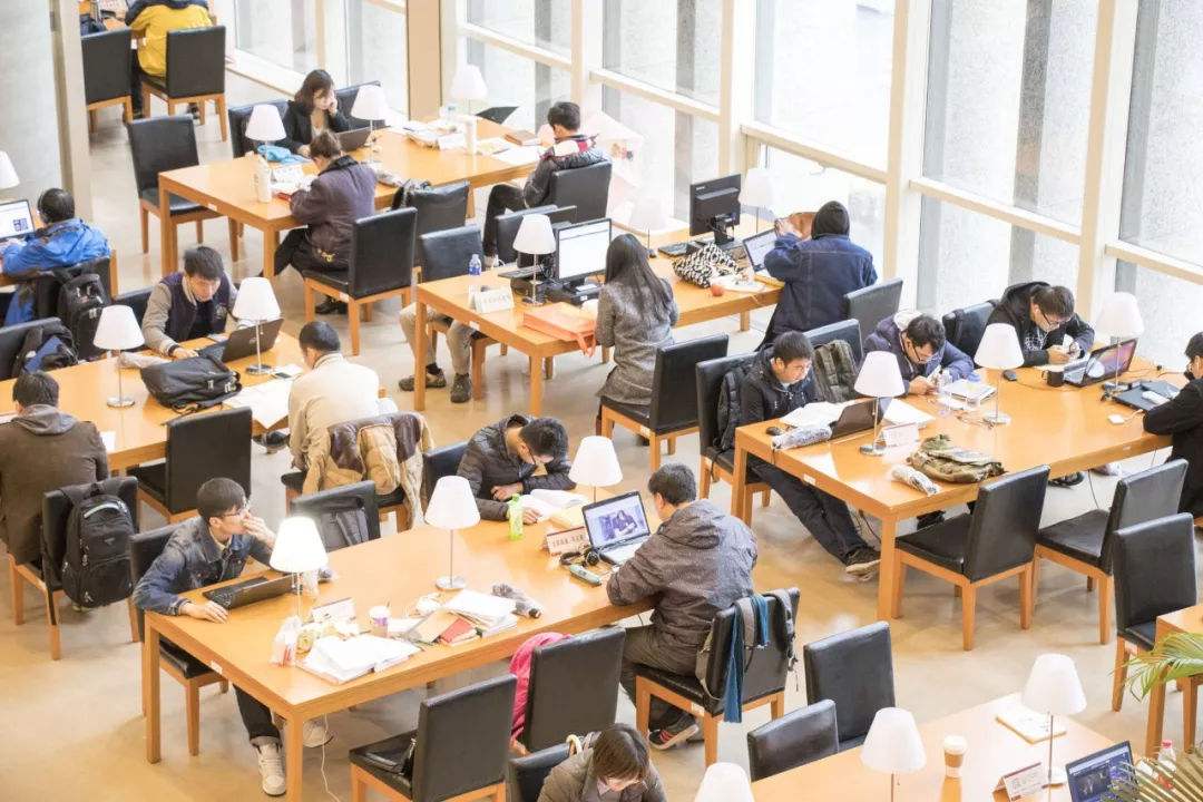 
原创
高考还剩30多天，高三学子许下愿望，让人心酸，考生的苦有谁知



