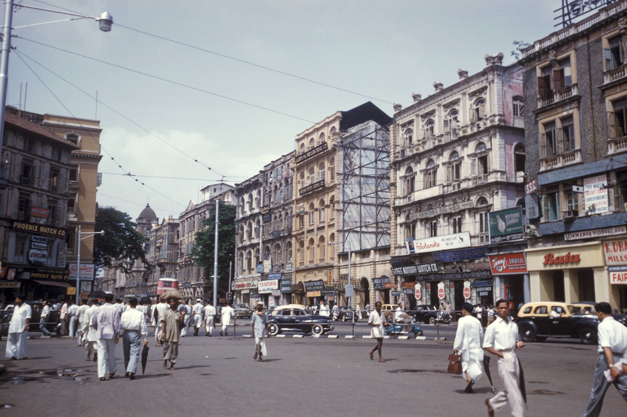 老照片:1968年的印度孟买感觉比上海还要繁华