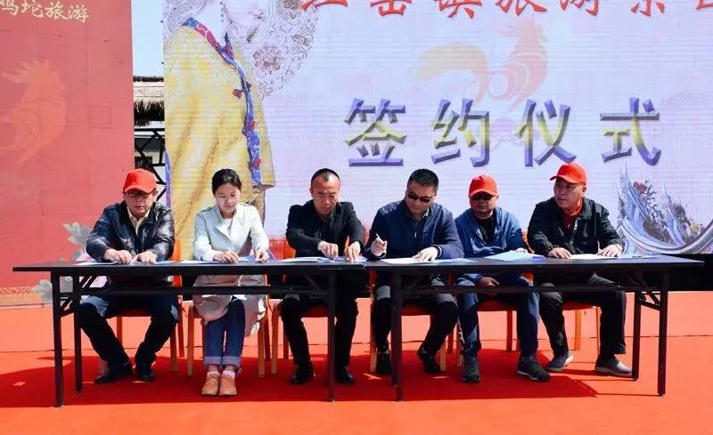 壮丽七十载阔步新时代2019年中国红窑云锦文化艺术节盛大开幕