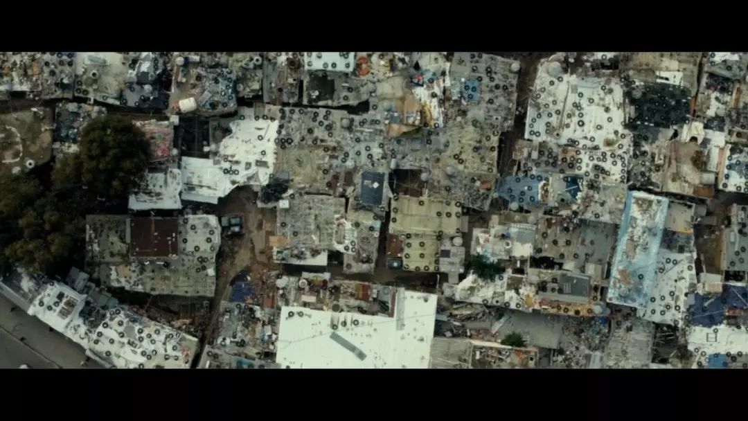 12岁贩毒的他,将父母告上了法庭