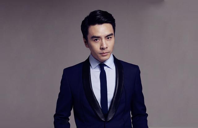 
清华学霸曾与井柏然PK，从网球王子到新闻主播，堪称最强转型！


