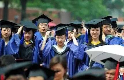 原创
985的大学生,毕业后都去哪里了?与普通大学毕业生有哪些差别
原创
985的大学生,毕业后都去哪里了?与普通大学毕业生有哪些差别