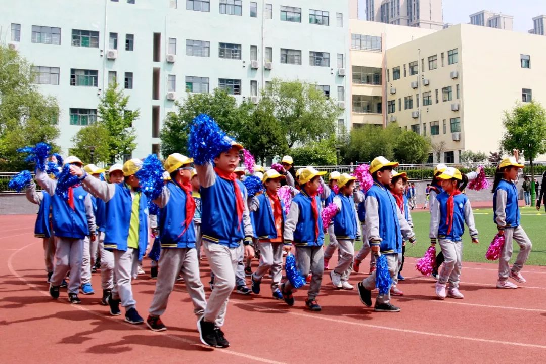 运动凝聚正能量,健康放飞新梦想—济南市市中区育秀小学春季全员