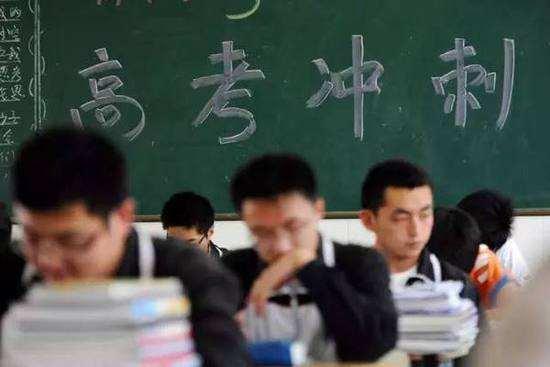 
原创
吴国平：考试倒数一个月，你真的了解中考和高考吗？


