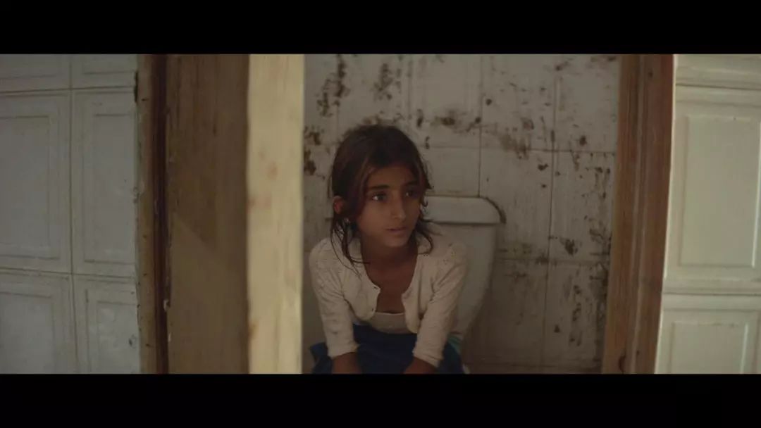 12岁贩毒的他,将父母告上了法庭