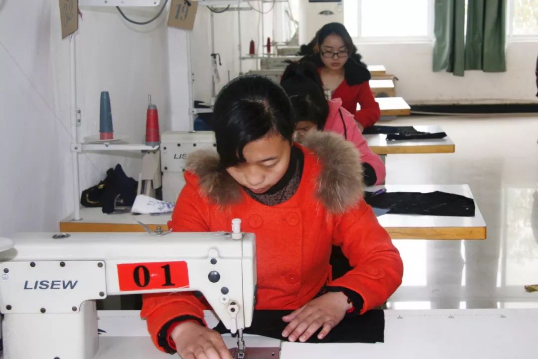 免费培训焊接 85df204a52024a478f586241d317b3f0.jpeg