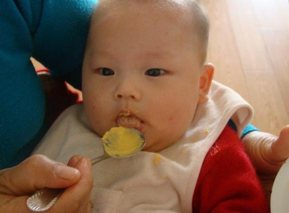                     现在的娃不好养活？却不知偷偷破坏娃免疫力，是父母常做的3件事