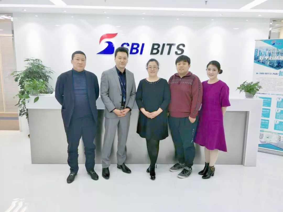 拜访sbi bits集团总部 4月25日,贝克链coo师太lilly mu与技术总监